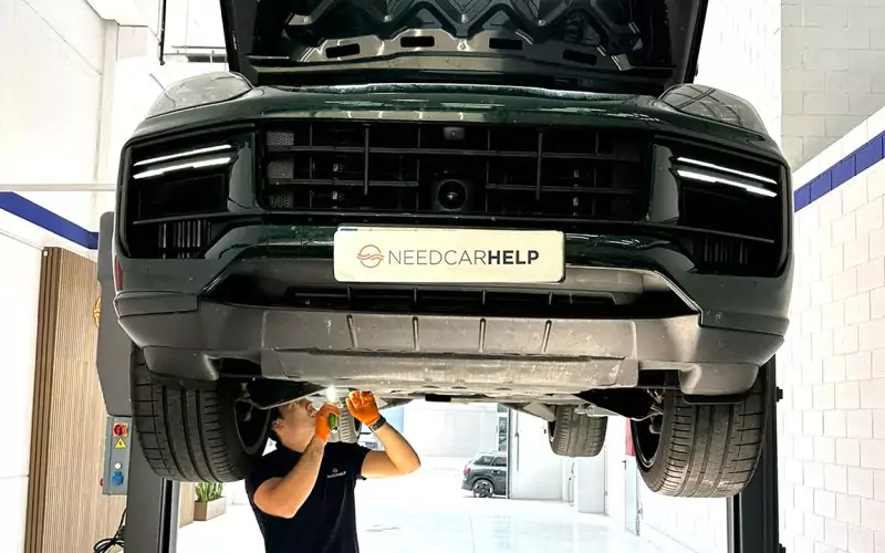 HelpPoint-Needcarhelp-Revision-coches-img-001B