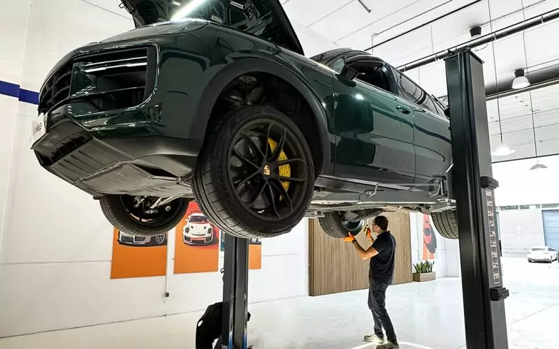 HelpPoint-Needcarhelp-Revision-coches-img-003B