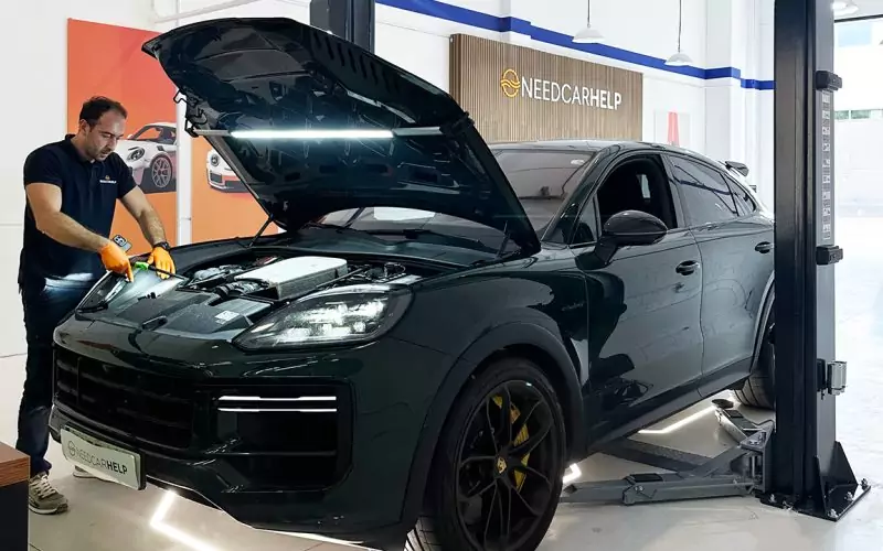 HelpPoint-Needcarhelp-Revision-coches-img-005B