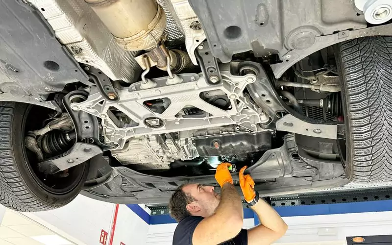 HelpPoint-Needcarhelp-Revision-coches-img-007B